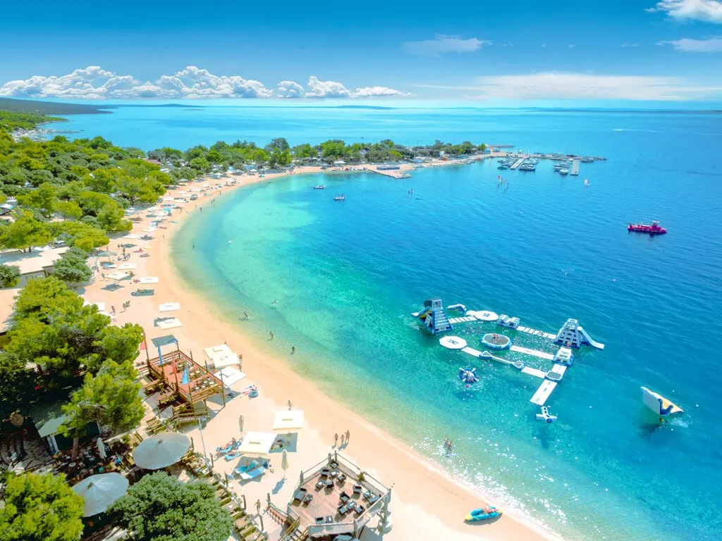 campsite-simuni-golden-beach-air-view
