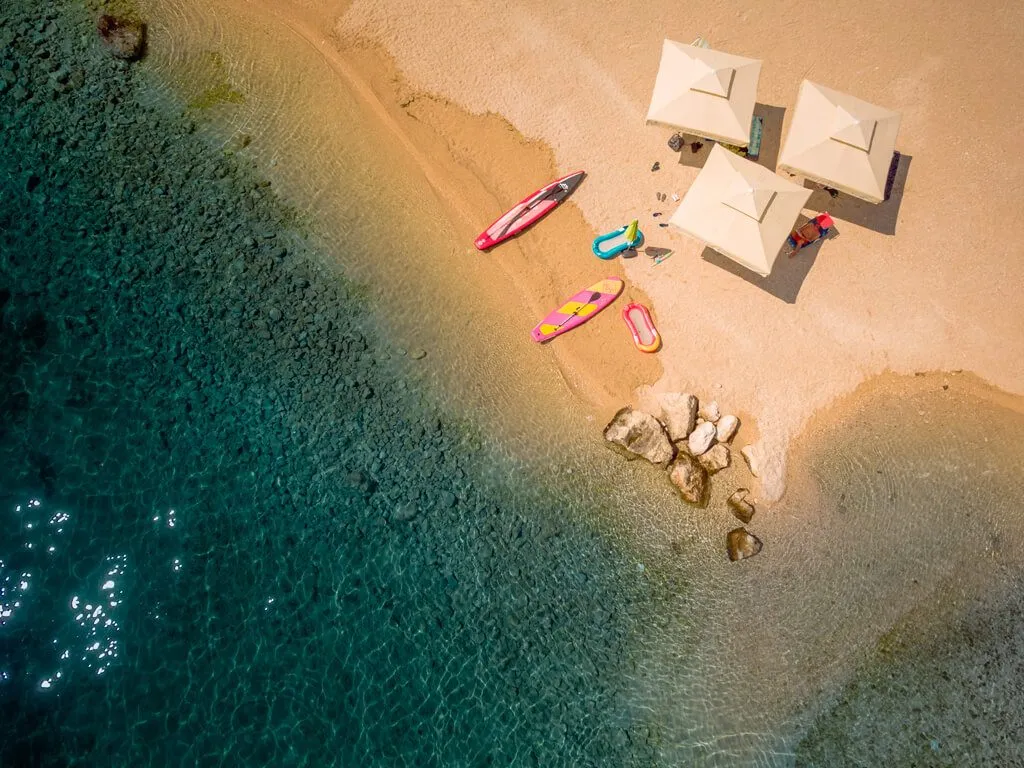 campsite-simuni-beach-sea-pearl-air-view