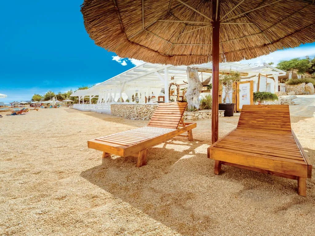 campsite-simuni-finest-sand-beach