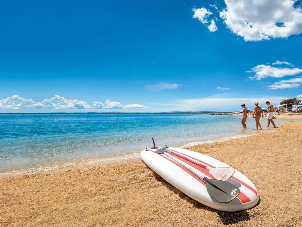 campsite-simuni-rent-a-sup