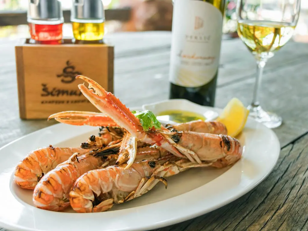campsite-simuni-restaurant-mali-raj-scampi