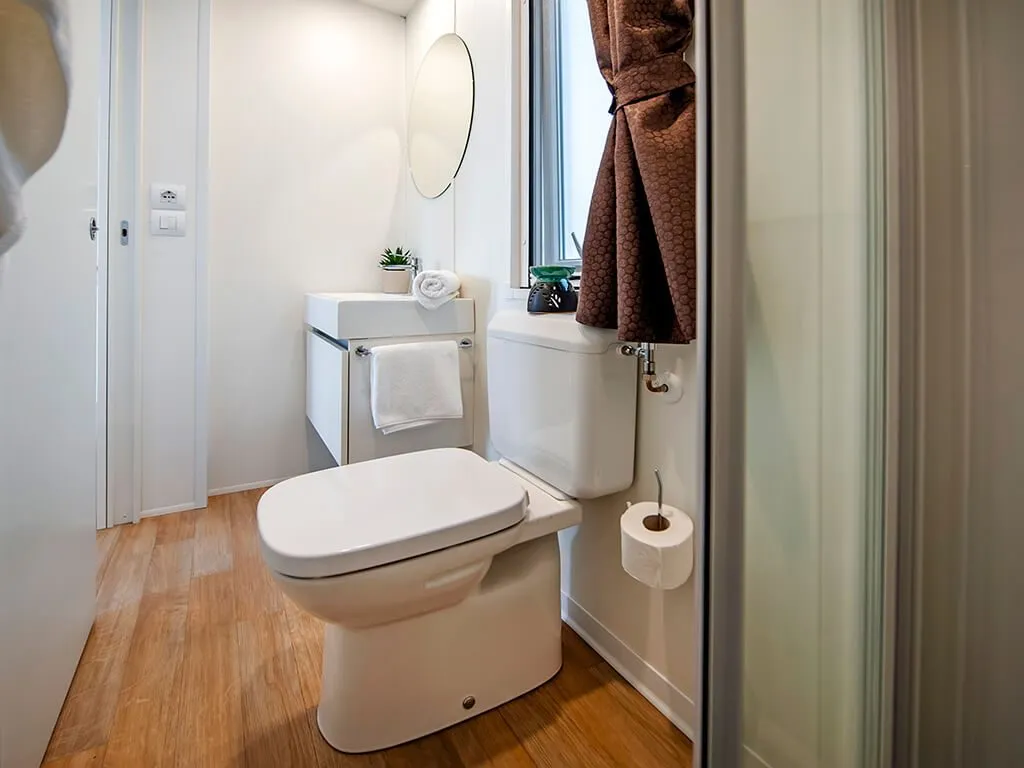 camping-bivillage-mobile-home-supina-family-bathroom-3
