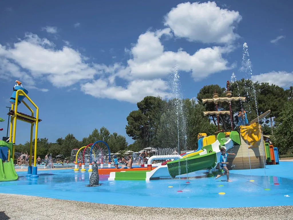 camping-bivillage-pool-4