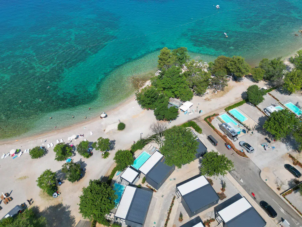 aminess-style-camping-atea-resort-mobile-home-aur-view