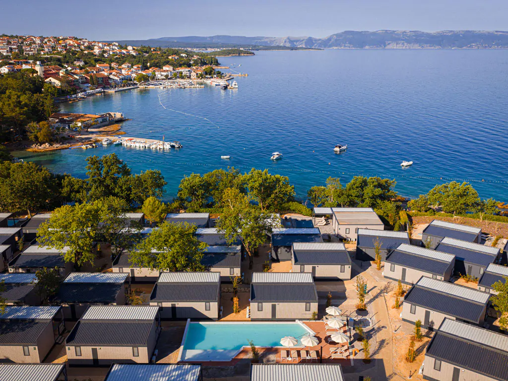 aminess-style-camping-atea-resort-mobile-home-sector-pool-air-view