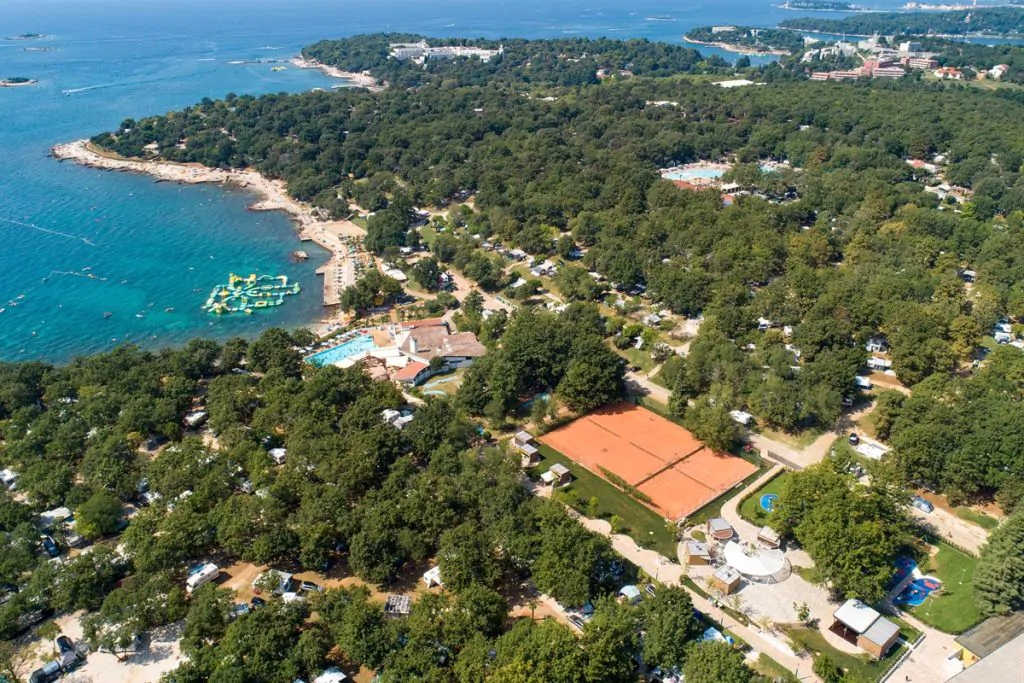 campsite-bijela-uvala-air-view