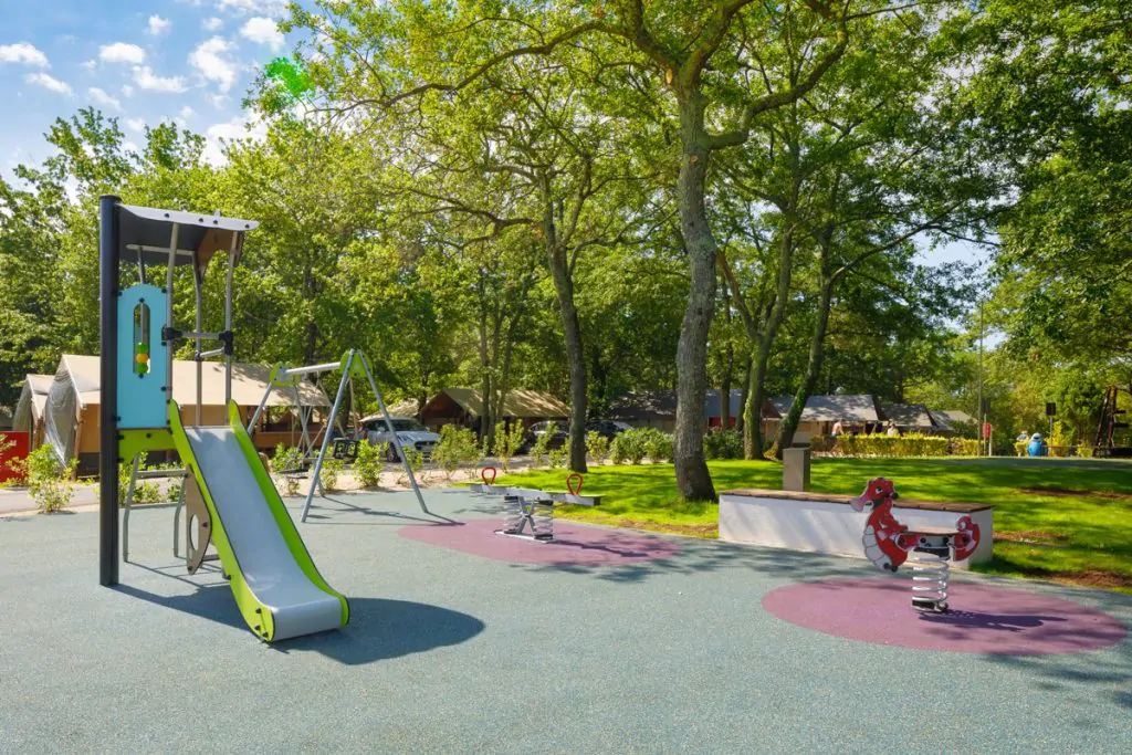 campsite-bijela-uvala-kids-playground