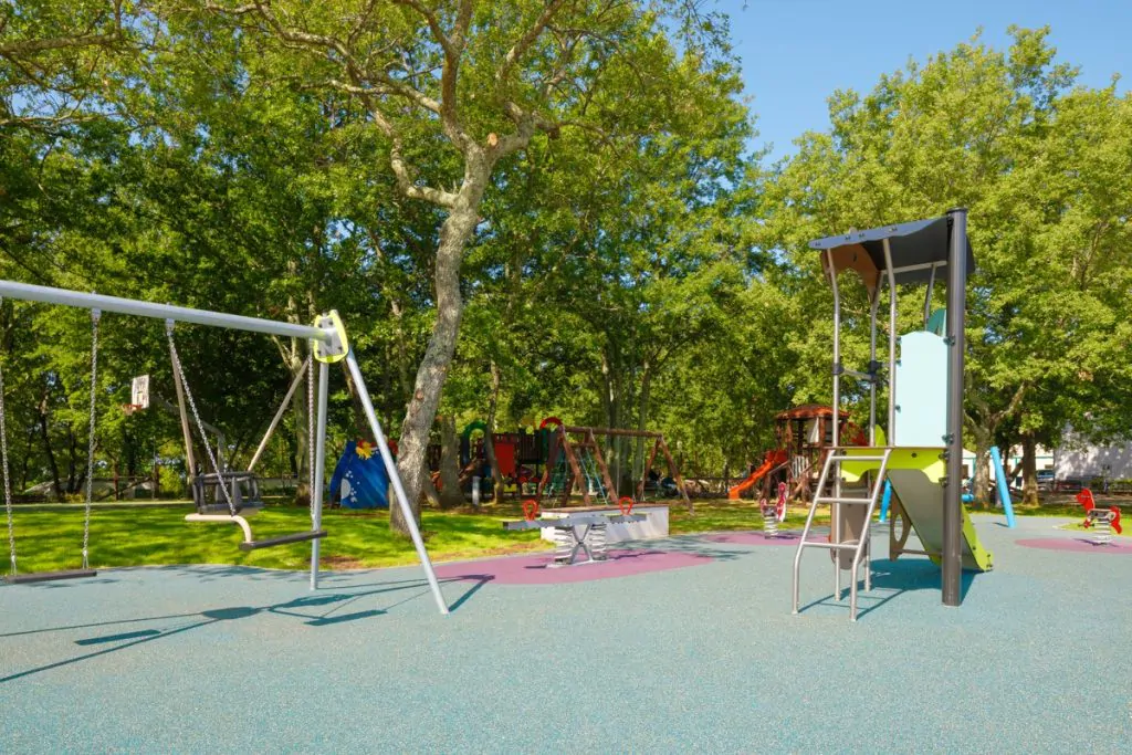campsite-bijela-uvala-kids-playground-slide