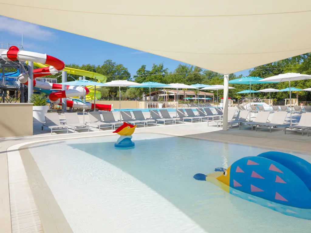 campsite-bijela-uvala-outdoor-kids-pool