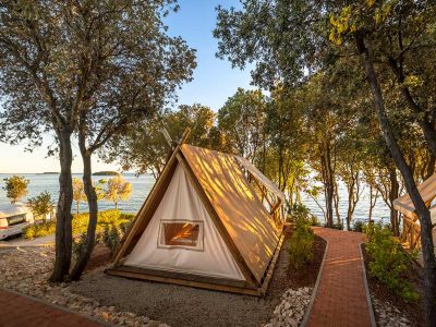istra-premium-camping-resort-sunset-bell-tent-with-seaview