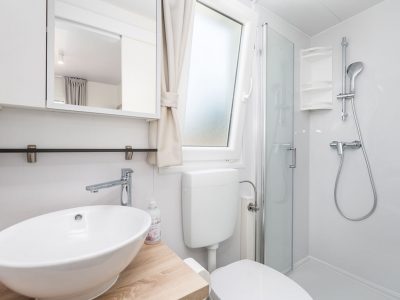 camping-omisalj-bathroom-of-mobile-home-3