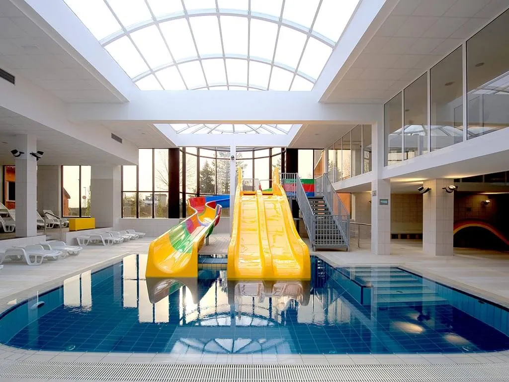 camping-terme-jezercica-indoor-pool-8
