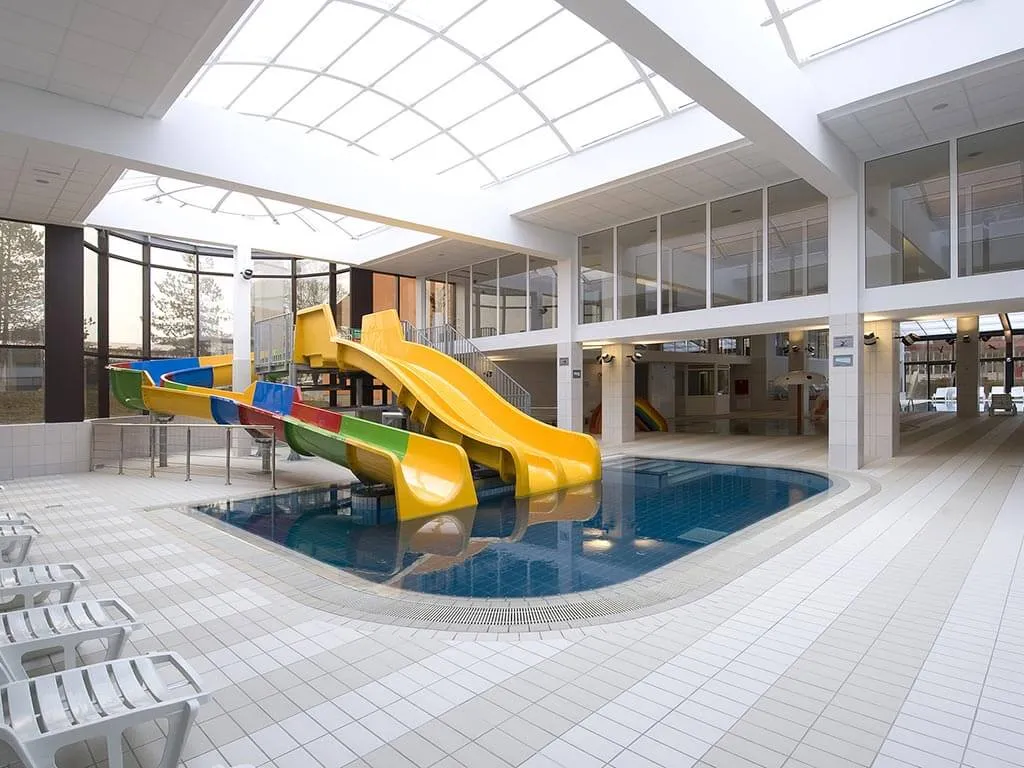 camping-terme-jezercica-indoor-pool-9