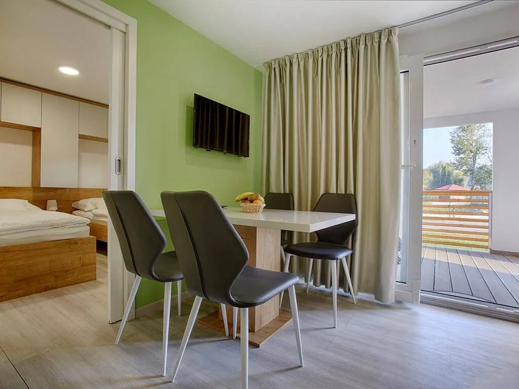 camping-terme-jezercica-mobile-homes-interior-3