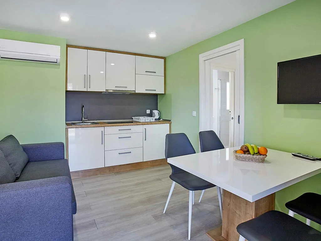 camping-terme-jezercica-mobile-homes-interior