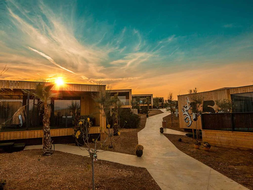 noa-glamping-resort-bamboo-valley-villa-mobile-homes-area-i