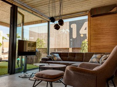 noa-glamping-resort-beach-party-villa-living-room