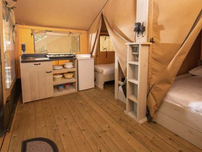 equipped-tent-glamping-interior-2