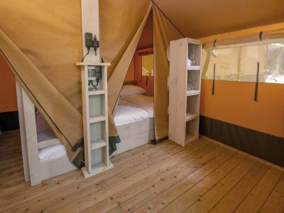 equipped-tent-glamping-interior-3