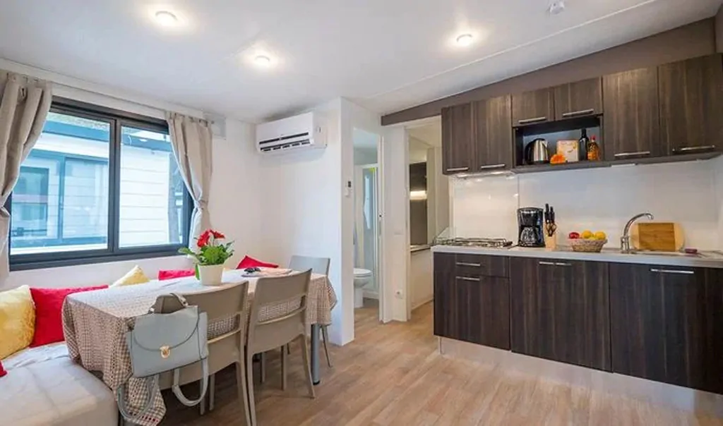 zaton-holiday-resort-premium-6-interior-kitchen