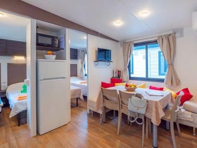 zaton-holiday-resort-premium-6-interior-living-room
