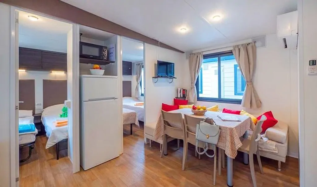 zaton-holiday-resort-premium-6-interior-living-room