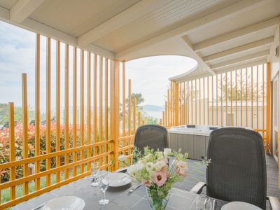 elements-camping-selce-premium-relax-with-whirlpool-exterior-terrace-view