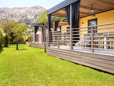 baska-beach-camping-resort-mobile-home-sunny-beach-home-for-4-exterior