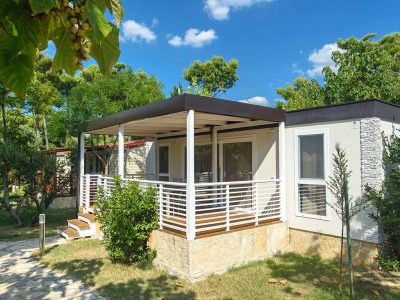 camping-stobrec-split-mobile-home-premium-exterior