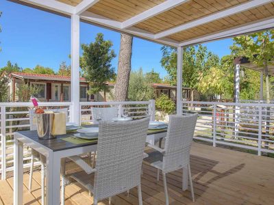 camping-stobrec-split-mobile-home-premium-terrace