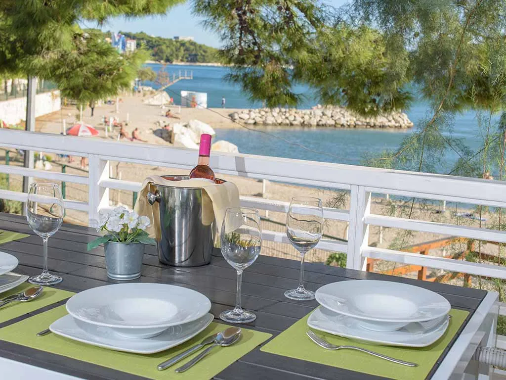 camping-stobrec-split-mobile-home-vista-terrace