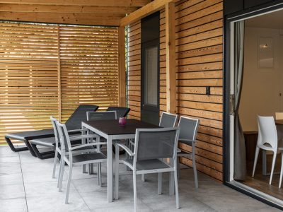 camping-vita-terme-tuhelj-mobile-home-vita-family-exterior-terrace