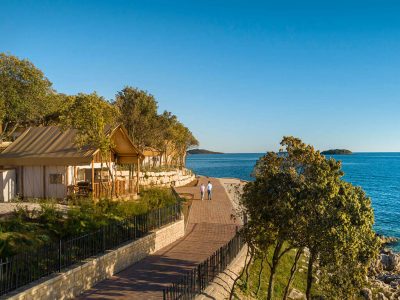 istra-premium-camping-resort-glamping-sunset-loggia-exterior-3