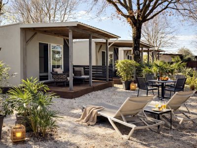 camping-ulika-rovinj-one-studio-exterior-terrace-mobile-home-2