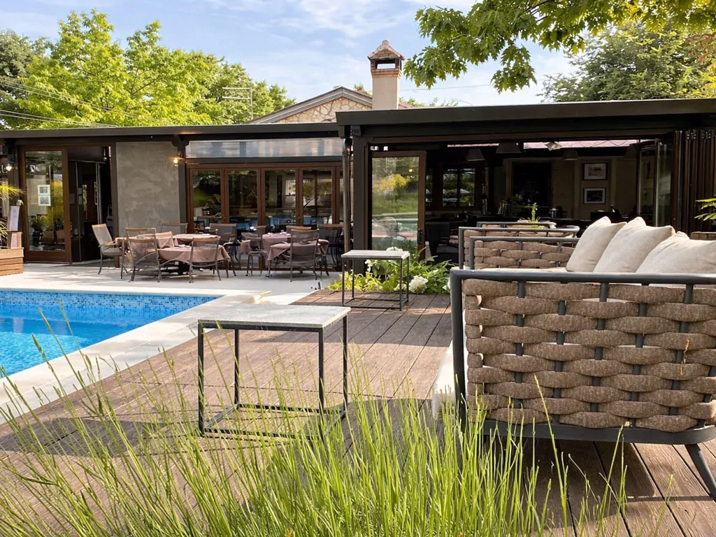 camping-ulika-rovinj-pool-bar
