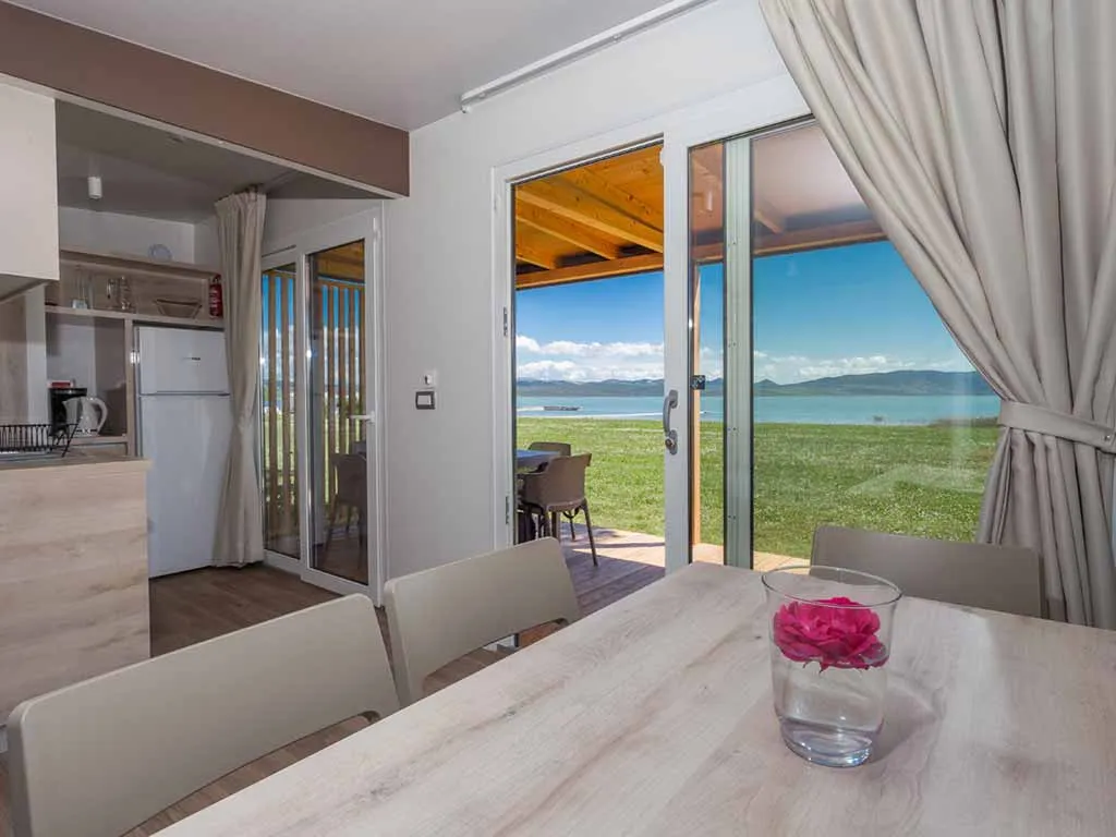 camping-vransko-lake-mobile-home-trend-deluxe-interior