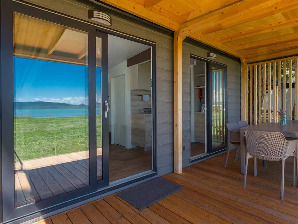 camping-vransko-lake-mobile-home-trend-deluxe-terrace