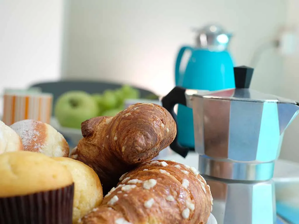 mobile-home-happy-premium-breakfast-4