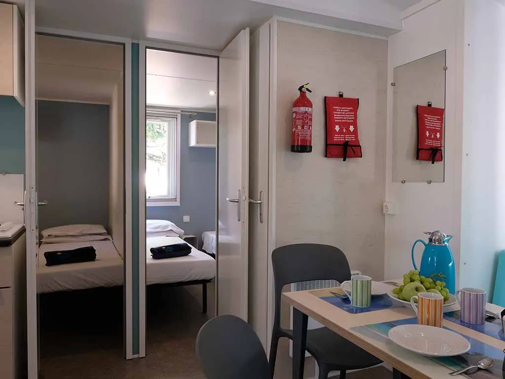 mobile-home-happy-premium-interior-5