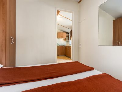 brioni-sunny-camping-mobile-home-lavanda-bedroom