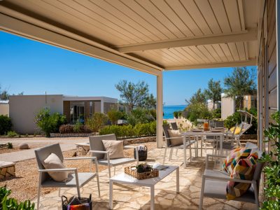 campsite-terra-park-phalaris-mobile-home-pinus-holiday-home-exterior-terrace-view