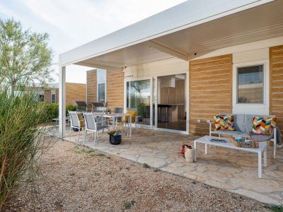 campsite-terra-park-phalaris-mobile-home-tamaris-holiday-home-terrace-view