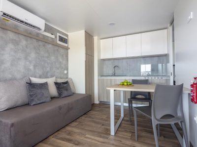 terra-park-phalaris-island-pag-mobile-homes-pinus-interior-kitchen