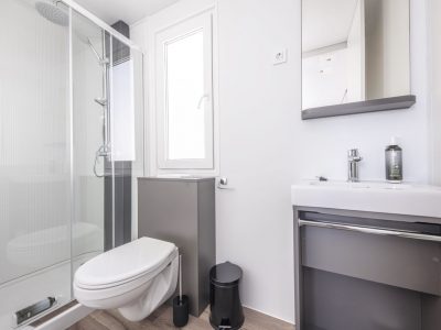 terra-park-phalaris-island-pag-mobile-homes-tamaris-6-batrhoom