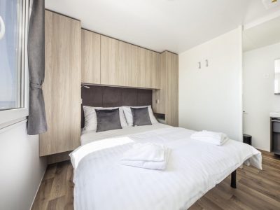 terra-park-phalaris-island-pag-mobile-homes-tamaris-6-with-pool-double-bedroom