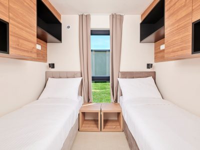 san-servolo-camping-resort-mobile-homes-agava-bedroom-ii-2
