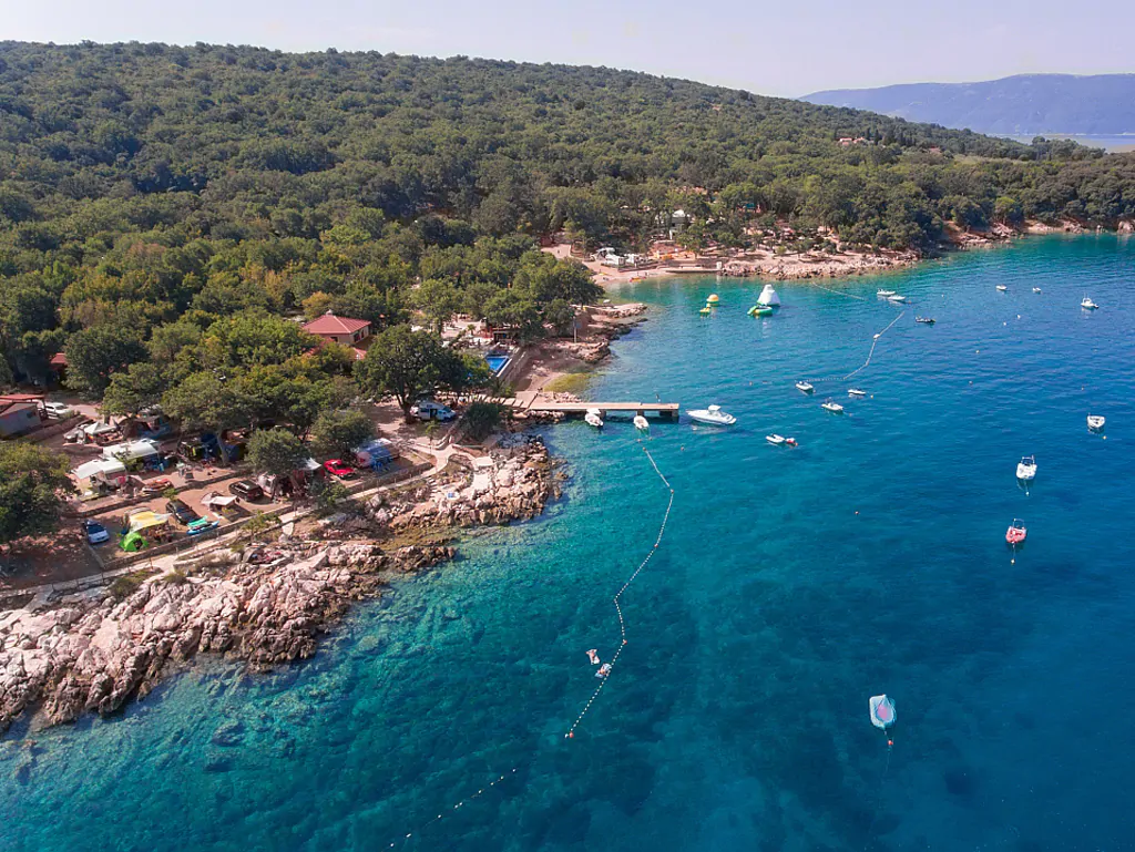 campsite-glavotok-exterior-birds-eye-view