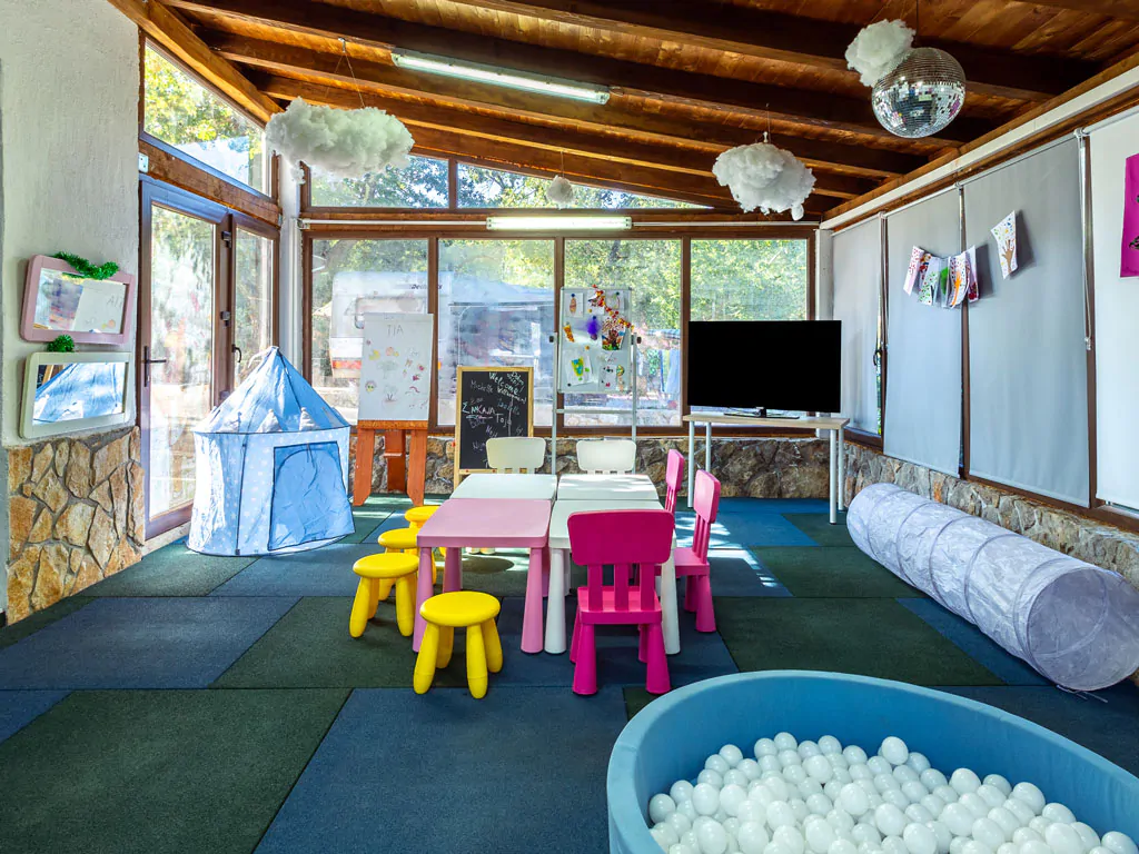 campsite-glavotok-kids-club