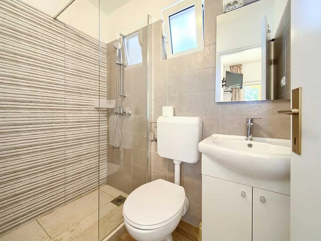 campsite-glavotok-villa-glavotok-bathroom