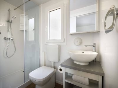 campsite-amarin-superior-relax-family-mobile-homes-bathroom